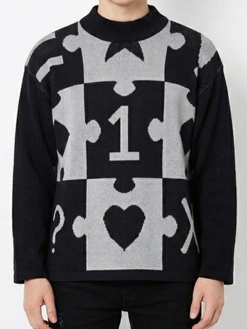 Carroll Elegance Eclectic Crewneck Sweater Monochrome Puzzle Piece Size Large